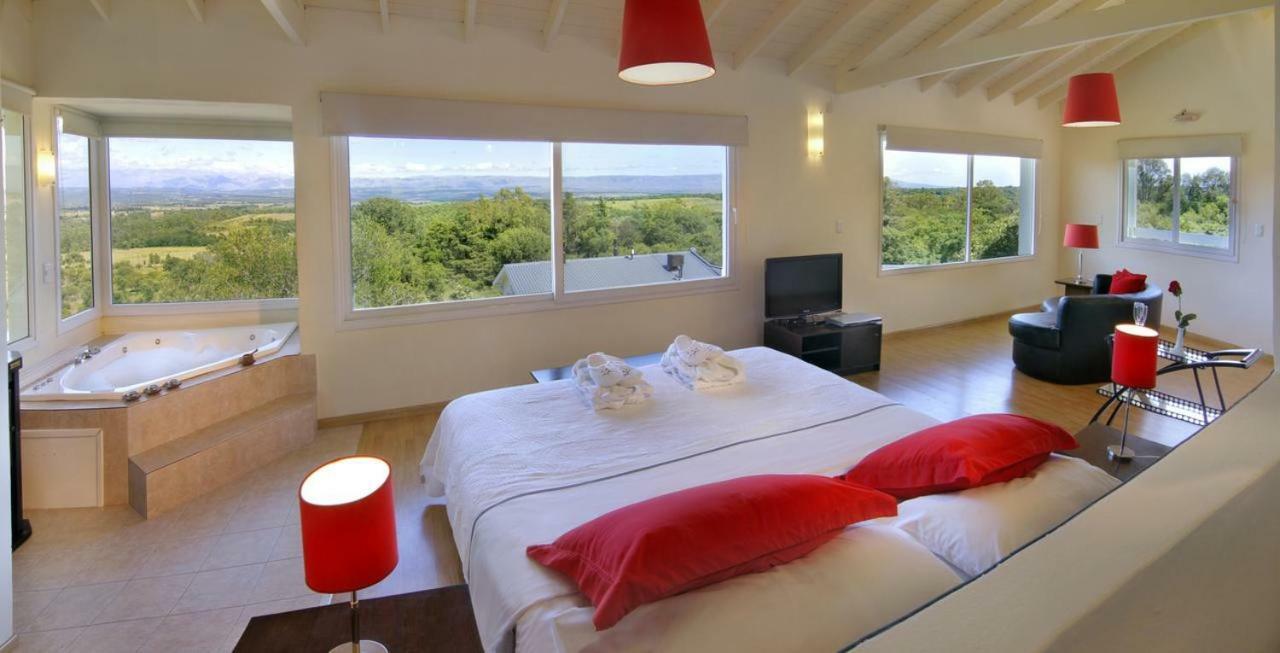 La Fleur Hotell Villa General Belgrano Eksteriør bilde