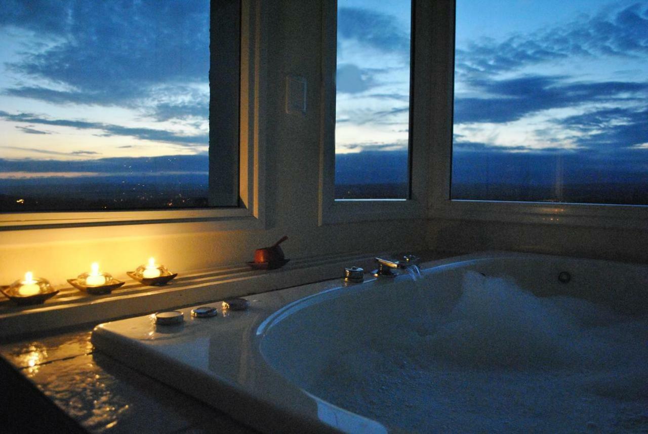 La Fleur Hotell Villa General Belgrano Eksteriør bilde