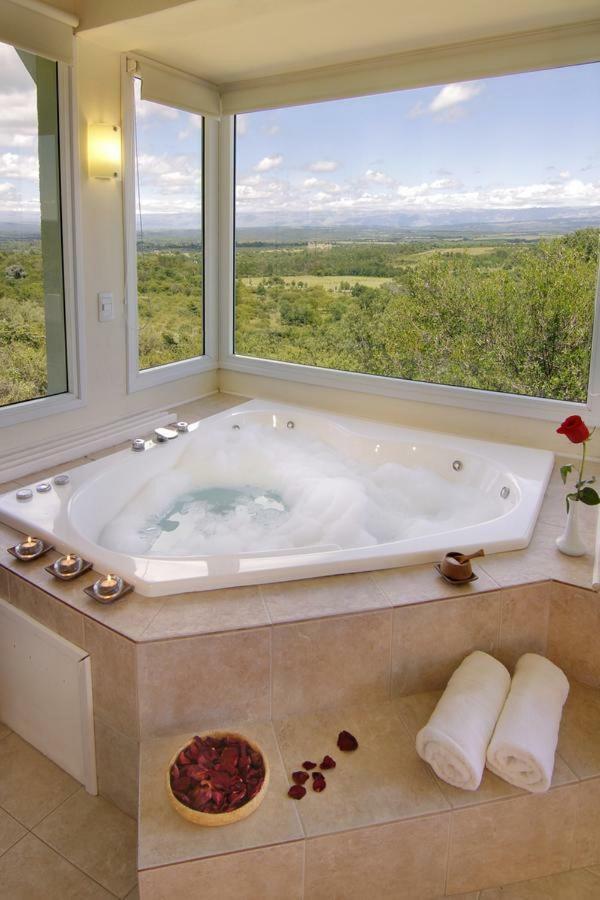 La Fleur Hotell Villa General Belgrano Eksteriør bilde